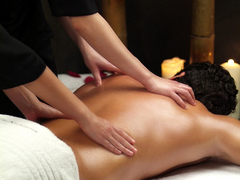 Four Hands Massage